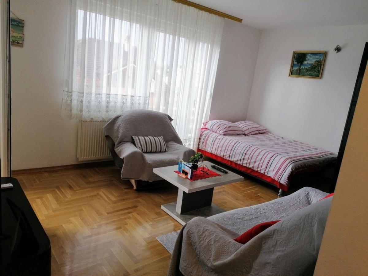 Good Host Apartamento Banja Luka Exterior foto